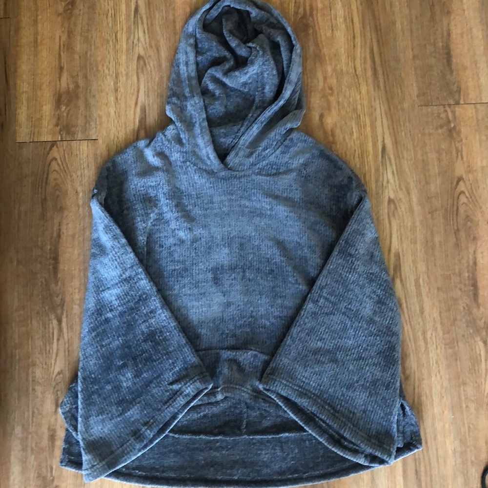 Hooded crop top sweater. NWOT!